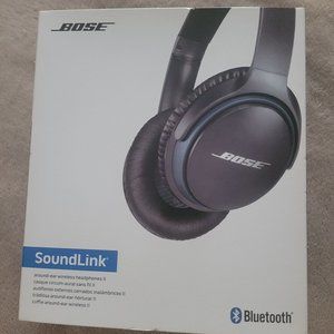 COPY - **Bose Soundlink Bluetooth Headphones II
